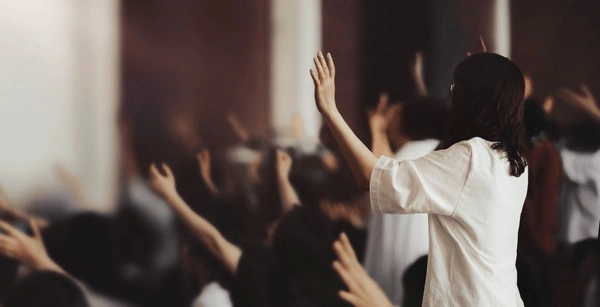 From Dust to Dignity: Embracing the Call to Praise in Psalm 113